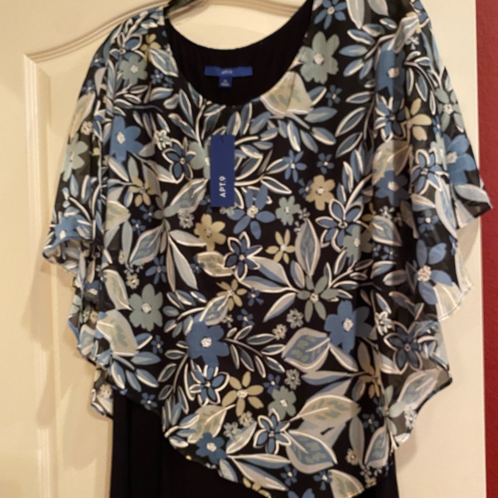 NWT! Women’s double layered poncho blouse